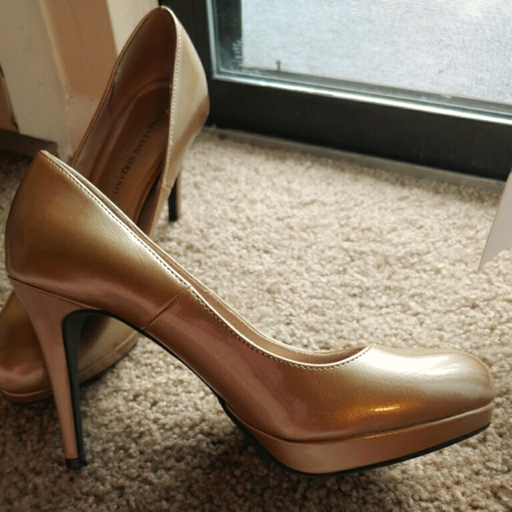 Beautiful 3in Heels, Great for Holidays